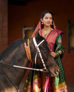 Sanika Bhoite Most Liked Photos and Posts
