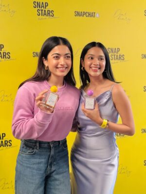 Sanika Bhoite Instagram - From watching her on screen @rashmika_mandanna to standing right beside her it was my fan moment & it truly felt like magic 🤍 Congratulations & All the best for @deardiarybyrm sweetheart 🫶🏻 Love you ❤️
Thank you @snapchat for inviting me 💛 #DearDiarySnapStarSquad
#SnapWithStars
.
#sanika_17 #rashmika #photooftheday #livingmybestlife #pretty #cute #nationalcrush #rashmikamandana #sanikabhoite #love #smile #instagood #instagram #pune #punekar #mumbai