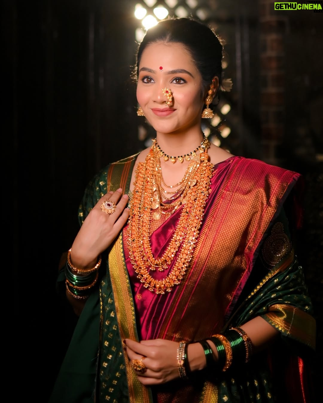 Sanika Bhoite - 250.7K Likes - जगदंब 🚩🚩
.
Mua : @varsha_makeover22 
Outfit: @vidya_rental_boutique 
📸 : @abhi_patil_photography_1818 
.
#sanika_17 #photooftheday #photography #maratha #saree #beautiful #cute #smile #pretty #beauty #maharashtra #shivjayanti #love #instagood #instagram #pune #punekar #punecity #mumbai