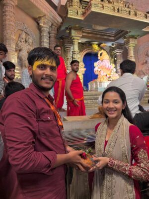 Sanika Bhoite Instagram - Ganesh Utsav 2025 🤍🌺
.
#sanika_17 #lalbaughcharaja #chintamani #ganeshgallicharaja #mumbaicharaja #dagdushethganpati #mumbai #pune #punekar #punecity #mumbaikar #ganapatibappamorya #bappa #sanikabhoite #instagood #instagram