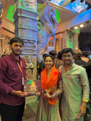 Sanika Bhoite Instagram - Ganesh Utsav 2025 🤍🌺
.
#sanika_17 #lalbaughcharaja #chintamani #ganeshgallicharaja #mumbaicharaja #dagdushethganpati #mumbai #pune #punekar #punecity #mumbaikar #ganapatibappamorya #bappa #sanikabhoite #instagood #instagram