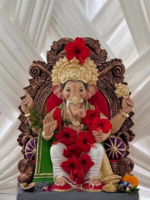 Sanika Bhoite Instagram - Ganapati Bappa Morya 🕉️🌺
.
Outfit : @beautyfly._official
.
#sanika_17 #photooftheday #photography #ganapati #bappa #livingmybestlife #lifestyle #cute #pretty #love #smile #instagood #instagram #pune #punekar #punecity #mumbai #mumbaikar