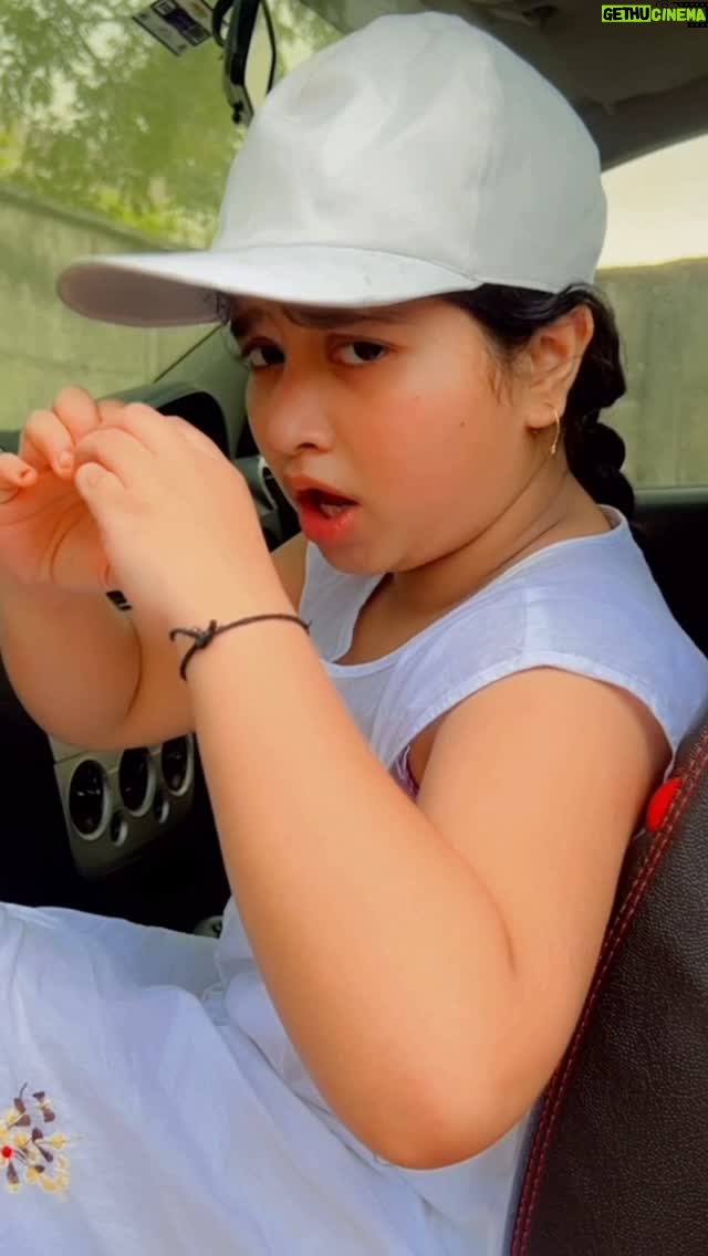 Saniya Ahmed - 5.2K Likes - tu Chhod Ke dikha 😡