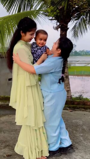Saniya Ahmed Instagram - Aisa Hai Kya Tujhe? š„°