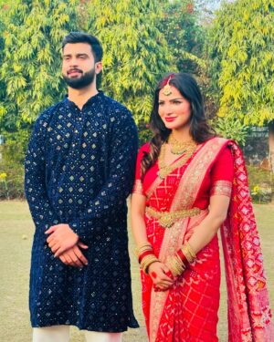 Sanjna Singh Instagram - Meet my husband ❤️
Ki likheya si saada milna
Tu aiddan milna, eh nahi si pata 🧿
#justmarried #marriage #newlywed #bride