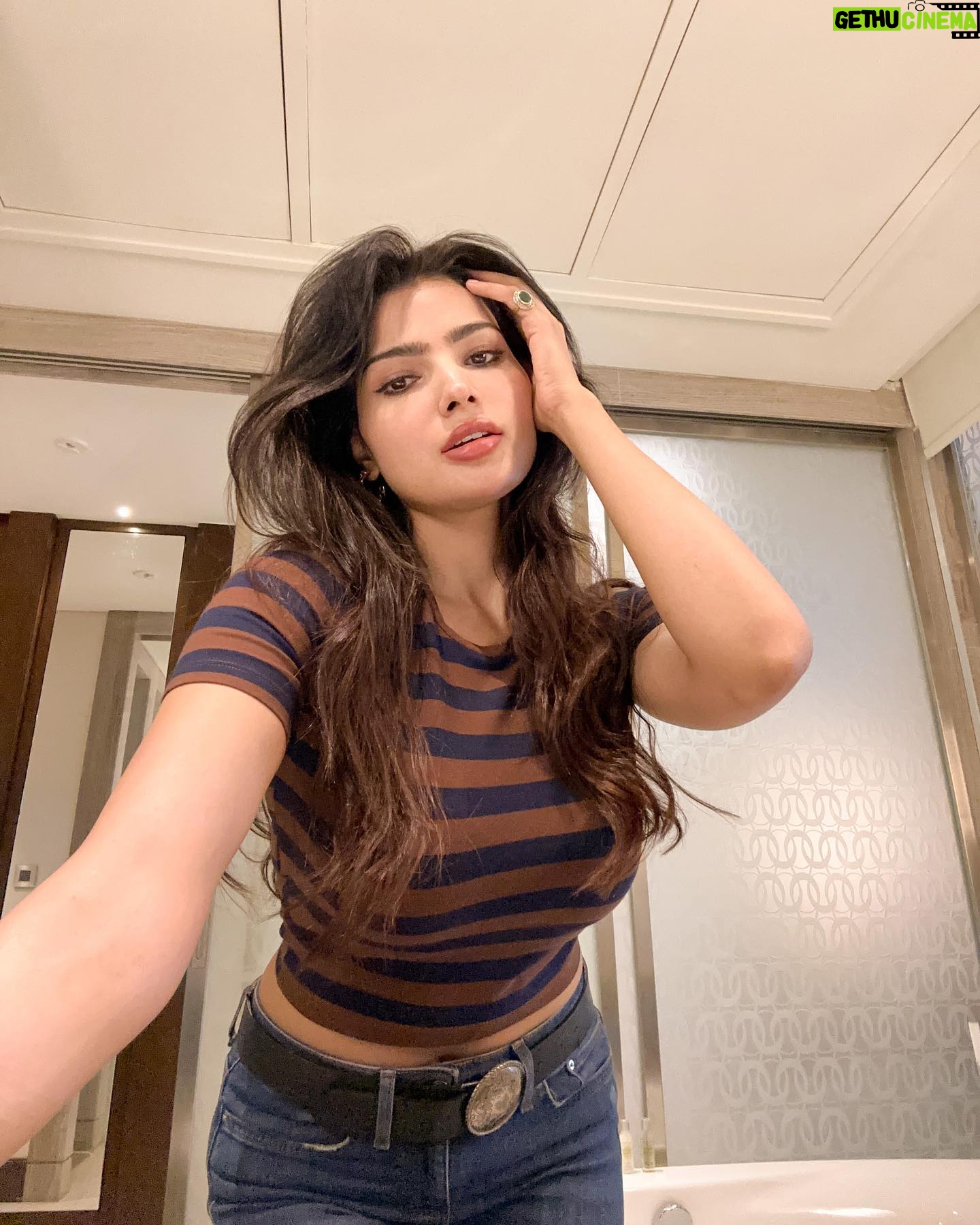 Sanjna Singh - 75.3K Likes - Hi there! 💕