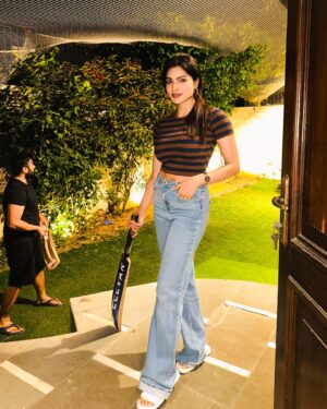 Sanjna Singh Instagram - Let’s play 🏏 #cricket