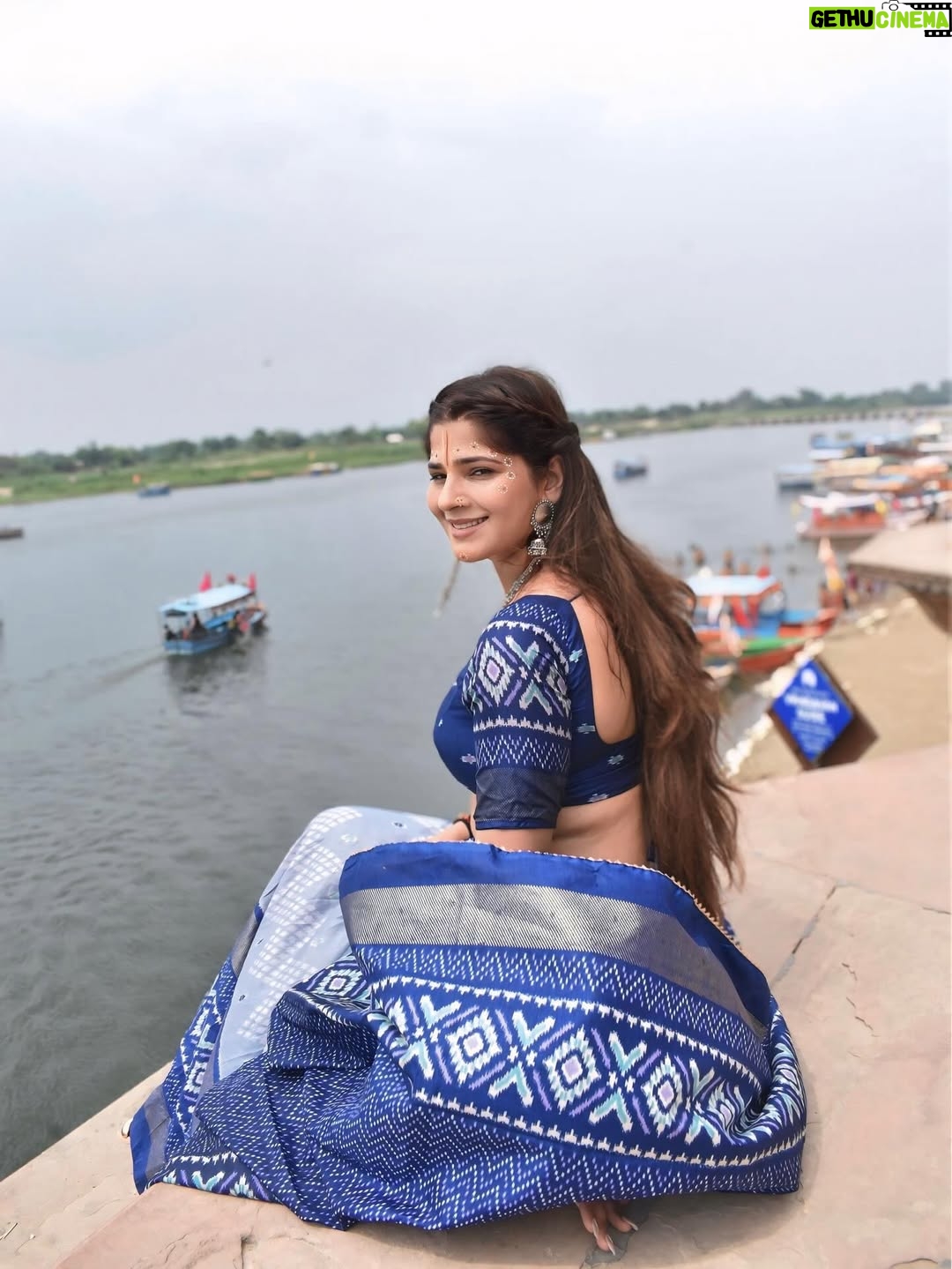 Sapna Gill - 19.9K Likes - “जो कुछ भी हुआ, अच्छे के लिए हुआ। जो कुछ भी हो रहा है, अच्छे के लिए हो रहा है। जो कुछ भी होगा, अच्छे के लिए ही होगा।” Radhe Radhe 🙏🏻