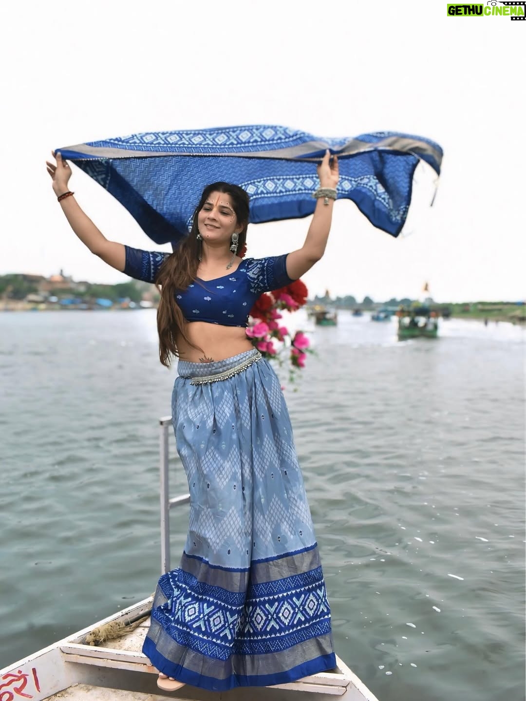 Sapna Gill - 19.9K Likes - “जो कुछ भी हुआ, अच्छे के लिए हुआ। जो कुछ भी हो रहा है, अच्छे के लिए हो रहा है। जो कुछ भी होगा, अच्छे के लिए ही होगा।” Radhe Radhe 🙏🏻