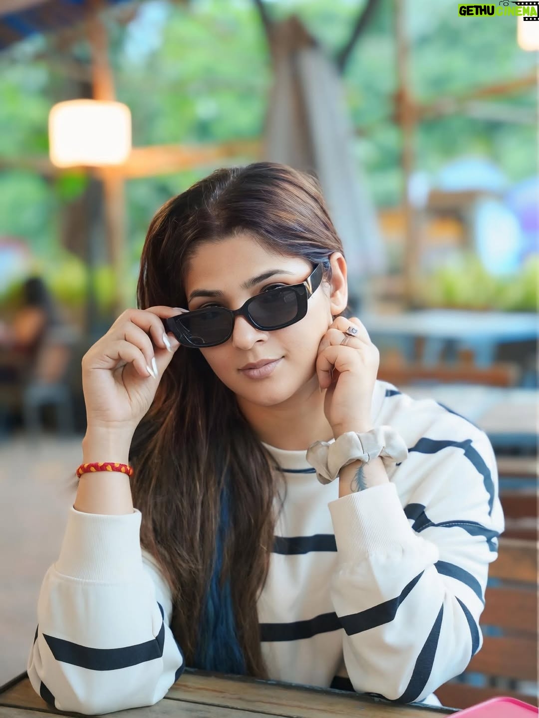 Sapna Gill - 21.1K Likes - I was born awesome and cool; it is the global warning making me hot..
.
.
.
.
.
.
.
.
.
.
#sapnagill #sapnagillfam #sapnamasoom