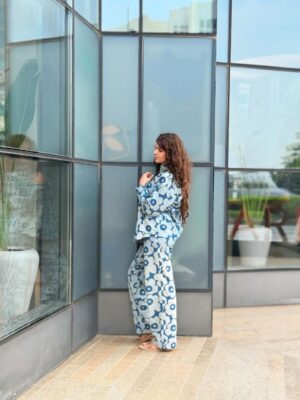 Sapna Gill Instagram - If karma doesn’t hit you, I gladly will..
.
.
.
.
.
.
.
.
.
.
.
.
#sapnagill #sapnagillfam #sapnamasoom