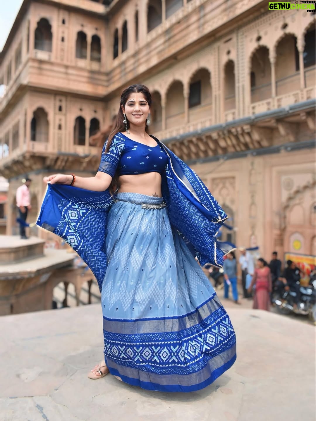 Sapna Gill - 19.9K Likes - “जो कुछ भी हुआ, अच्छे के लिए हुआ। जो कुछ भी हो रहा है, अच्छे के लिए हो रहा है। जो कुछ भी होगा, अच्छे के लिए ही होगा।” Radhe Radhe 🙏🏻