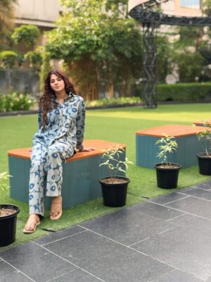 Sapna Gill Instagram - If karma doesn’t hit you, I gladly will..
.
.
.
.
.
.
.
.
.
.
.
.
#sapnagill #sapnagillfam #sapnamasoom