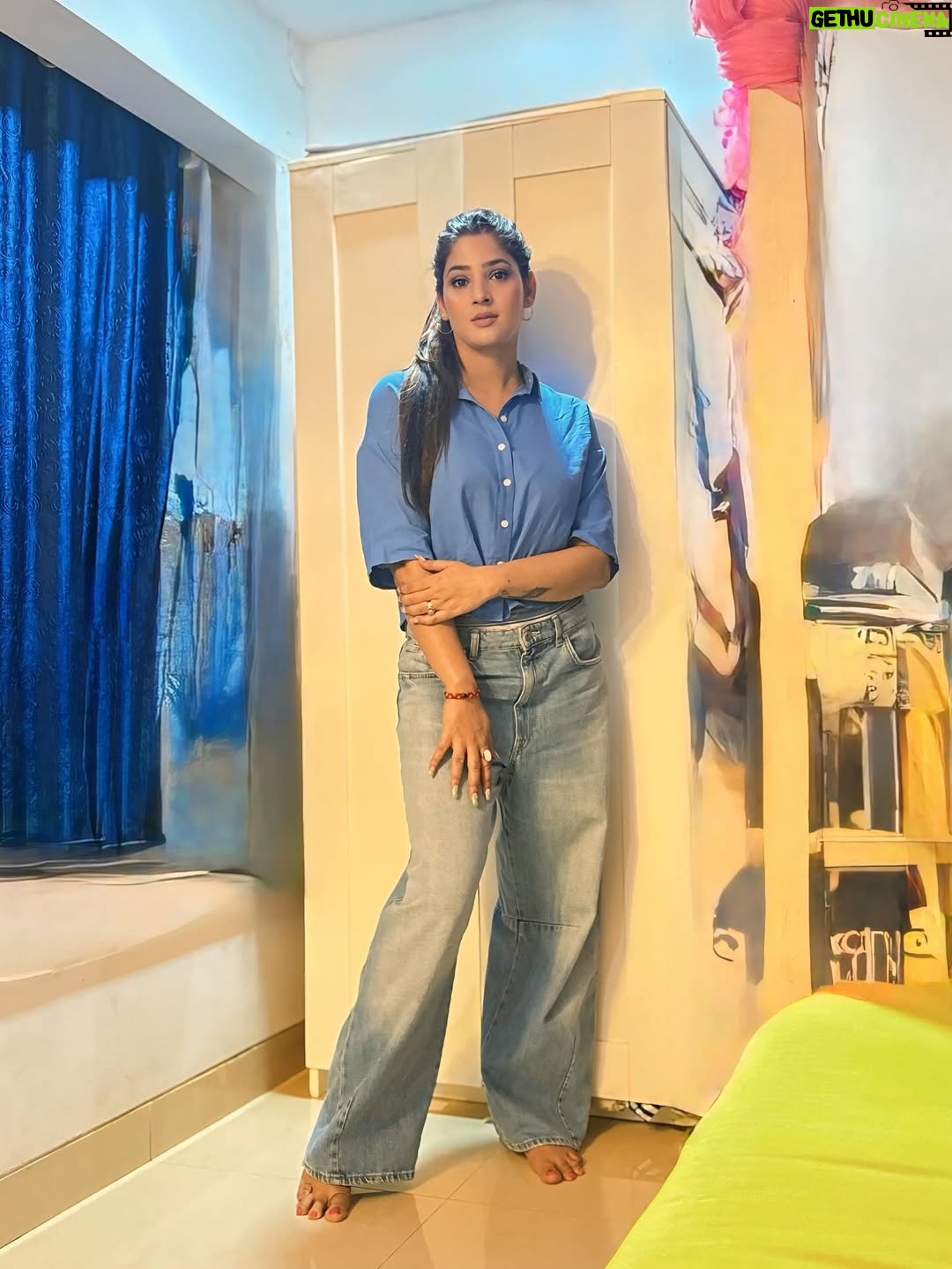 Sapna Gill - 20.8K Likes - Beauty is what the eyes 👁👁can’t see and only the heart 💗knows..
:
.
.
.
.
.
.
.
.
.
.
#sapnagillfam #sapnagill #sapnamasoom