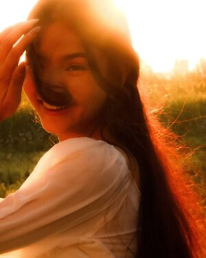 Sapna Nar Bahadur Instagram - RAABTA🤍 

#inayat_16 #team4saiz #instagram #instagood
