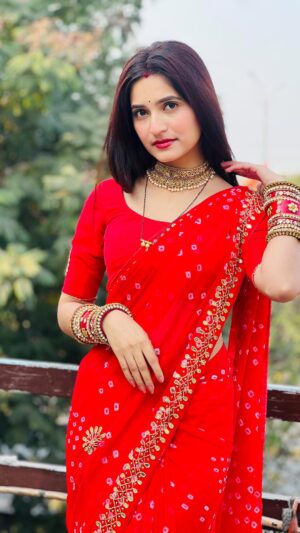 Sapna Parihar Instagram - Saree from- @sareeadda4
#reelsinstagram
#explore
#trendingreels
#trendingnow
#bhojpuri
#bhojpurireels
@_sapnaparihar_