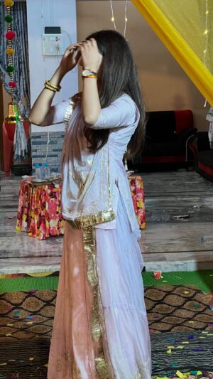 Sapna Parihar Instagram - 🦋✨……
#reeitfeelit
#reelsofinstagram
#tredingreels
#traditional
#foryou