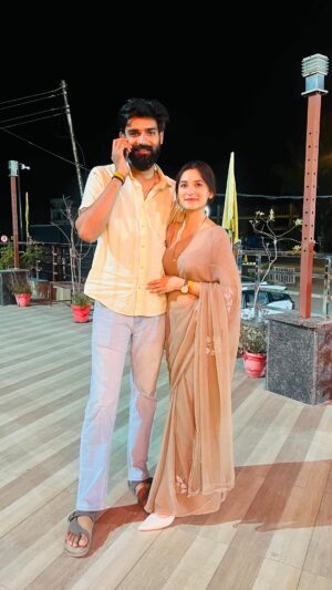 Sapna Parihar Instagram - ♥️🧿🦋🫠
#husbandwife
#world
#couple
#reelinstagram
#foryou