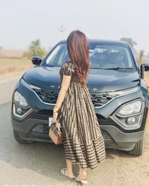 Sapna Parihar Instagram - Wearing- @tagthelabel.in
@_sapnaparihar_