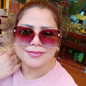 Sapna Sappu Instagram - At Train Street (Vietnam)
.
.
.
#sapnasappu #tiger #merarajabeta❤️❤️ #love #traval #travelblog #vietnam