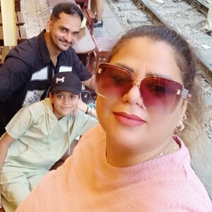 Sapna Sappu Instagram - At Train Street (Vietnam)
.
.
.
#sapnasappu #tiger #merarajabeta❤️❤️ #love #traval #travelblog #vietnam