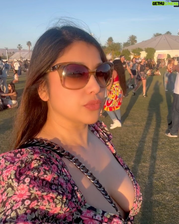 Sarah Azhari - 20.5K Likes - Coachella 2025 Day 3 🎡🪩💃🧿🪬