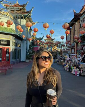 Sarah Azhari Instagram - DTLA 🌆⛩️