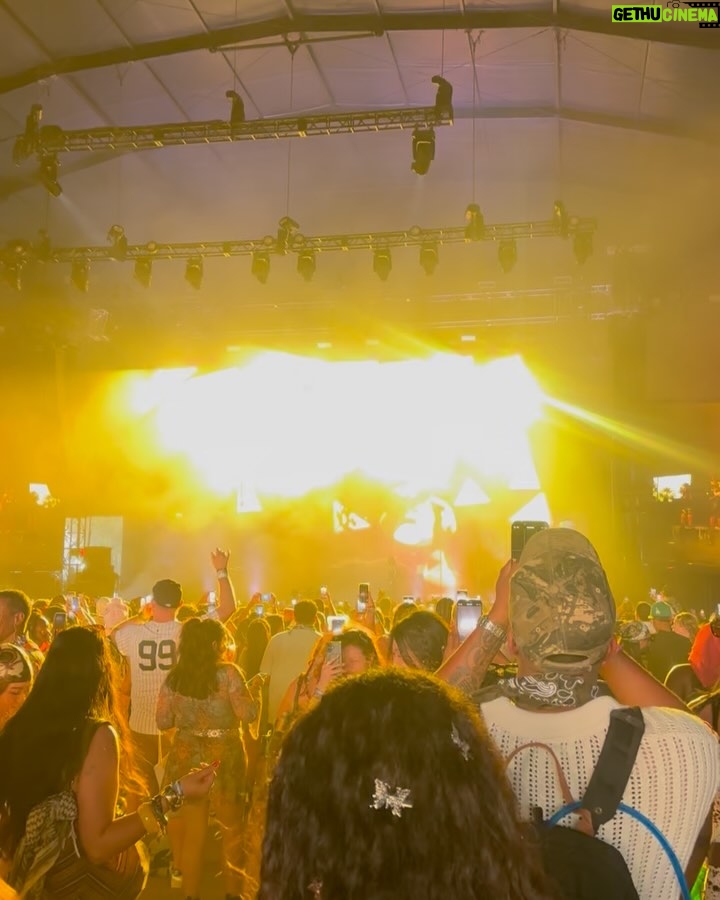 Sarah Azhari - 20.5K Likes - Coachella 2025 Day 3 🎡🪩💃🧿🪬
