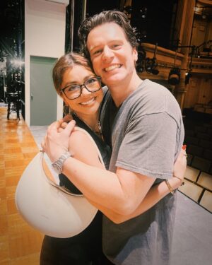Sarah Hyland Instagram - Us, Old Friend. Whatās to discuss old friend? Hereās to us!.. Almost 20 years of knowing each other and we still look damn good! This production of @merrilyonbway is pure magic and Iām so lucky I was able to see this cast shine. āØšš¼
*I have no idea what Iām doing in the last slide* šø: @bruglikas