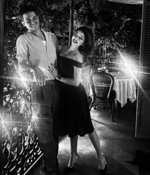 Sarah Hyland Instagram - Turned 33 at Club 33 āØ
@wellsadams and I recreated the picture we took on my birthday 6 years ago and Iāve never been so full of joy š„¹