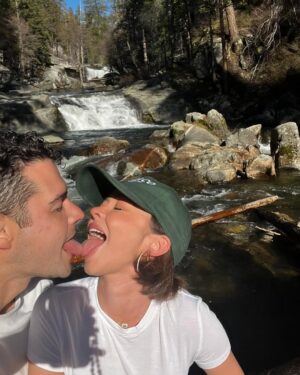 Sarah Hyland Instagram - Happy 40th Birthday to the love of my life! You light up every room you enter, you bring a smile to every face around, and most importantly, love without limits. Thank you for being the most amazing husband @wellsadams ⨠I love you 1 anything you say. To Pluto & Back. Xx