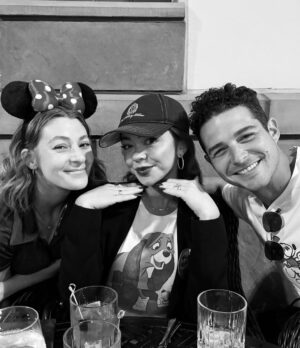 Sarah Hyland Instagram - Turned 33 at Club 33 āØ
@wellsadams and I recreated the picture we took on my birthday 6 years ago and Iāve never been so full of joy š„¹