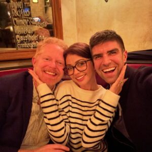 Sarah Hyland Instagram - date night before our sweet @sarahhyland starts play practice for @littleshopnyc. So proud!