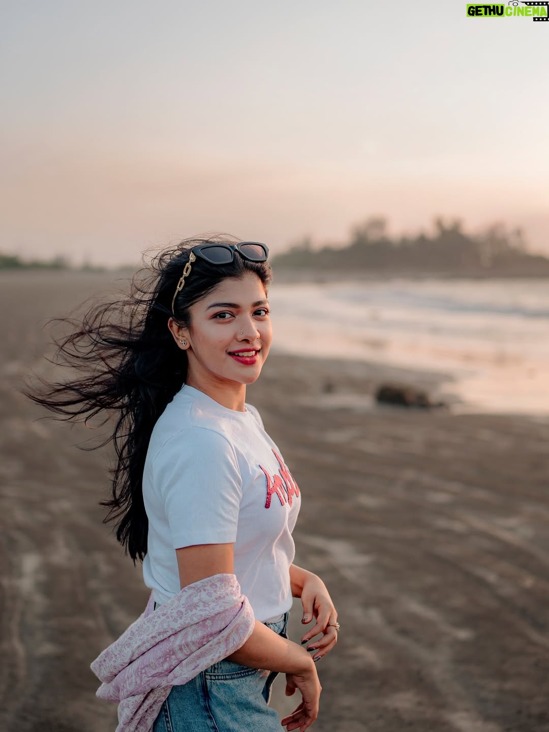 Sarika Sabah - 10.3K Likes - Let the sea set you free 🌊✨