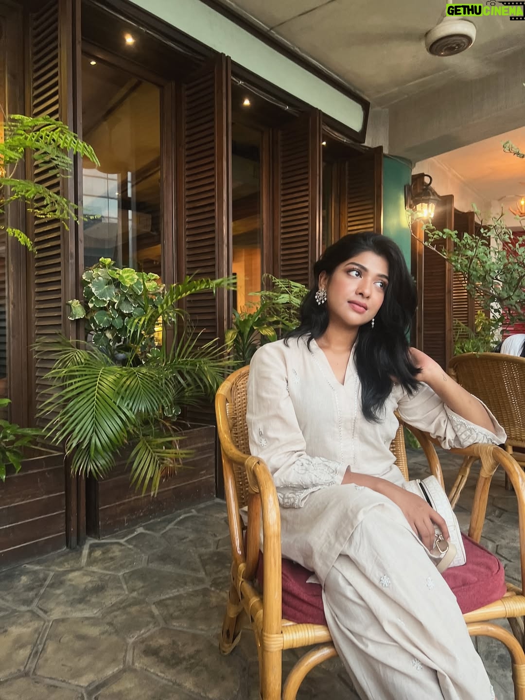 Sarika Sabah - 4.7K Likes - 🌸🕊️