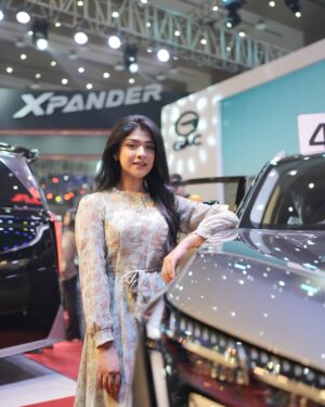 Sarika Sabah Instagram - A new era of driving starts today. Introducing GAC – engineered for what’s next. Bold design, advanced technology and visionary performance. #GACMotorBangladesh #WhereCraftMeetsTechnology