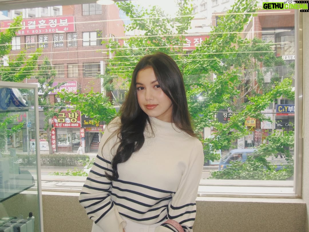 Saskia Chadwick - 159.4K Likes - koreaaaaaa🌤️
