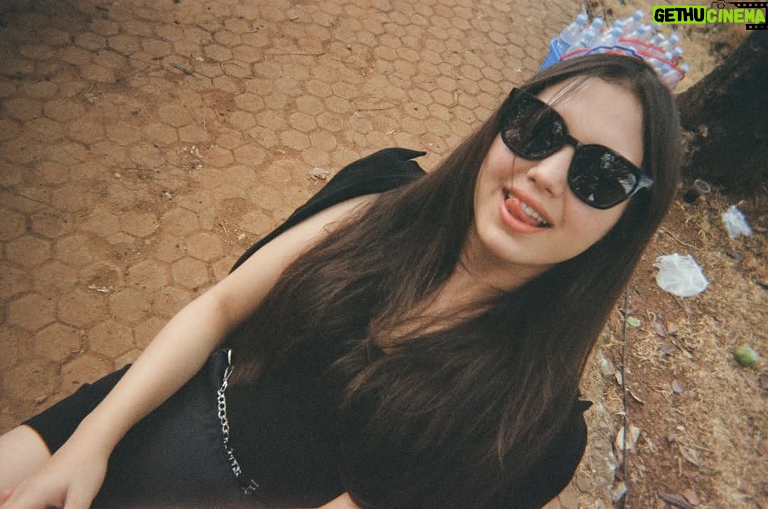 Saskia Chadwick - 190.4K Likes - Ular Tangga Dara(h) thru my lenses📸
Eps 4 & 5 (Express) is out!! 

Sejauh ini UTD gimana menurut kalian?🥰