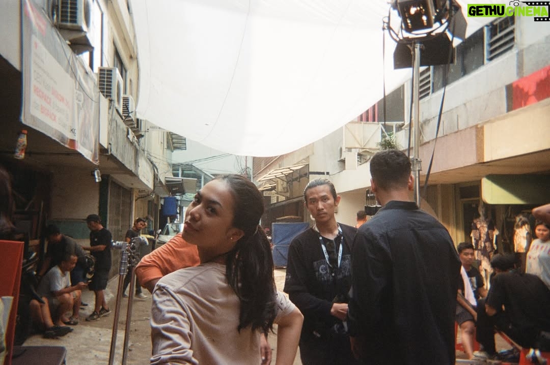 Saskia Chadwick - 190.4K Likes - Ular Tangga Dara(h) thru my lenses📸
Eps 4 & 5 (Express) is out!! 

Sejauh ini UTD gimana menurut kalian?🥰