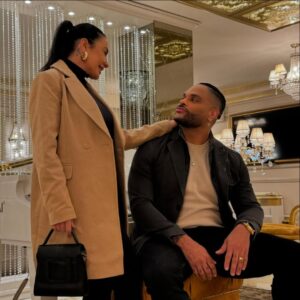 Scheila Carvalho Instagram - Agora sim!!!!!⁠Feliz aniversário, Bê!!!! Você acaba de nascer para um novo ciclo 🎂👏🏼😍
Com muita alegria  vamos celebrar esta data tão especial. E que os seus dias sejam repletos da mesma felicidade que você me proporciona, do mesmo entusiasmo e alegria de viver compartilhando comigo cada instante! Celebrar mais um ano ao teu lado é um privilégio que me enche de alegria e gratidão. Que a felicidade contagiante que você emite chegue a todos ao seu redor e que  Deus te presenteie com tudo de mais maravilhoso que você merece!!! Te Amo minha vida!
🎉🍾🥳🥂🎂🕺 Gratidão Deus!!!!!!

#bdaydopai #bdaytonysalles #Saude  #Amor #PAZ  #SABESORIA