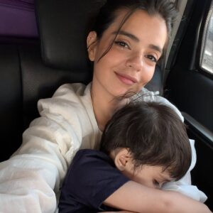 Searha Asghar Instagram - Shukar Alhumdullilah back to our hometown!