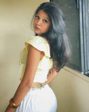 Sejal Jadhav Instagram - š§āØ
.
.
.
#fyp #fypć· #foryou #likeforlikes #ootd #summervibes #summeroutfits #outfitoftheday #fashionista #stylist #outfit #lookbook #streetstyle #style #styleoftheday #stylediaries #aesthetic #ļ½ļ½
ļ½ļ½ļ½ļ½
ļ½ļ½ļ½ #whatiwore #theeverydayproject #instagram #instagood #instadaily #instamood #trendy #trending #sejaljadhav