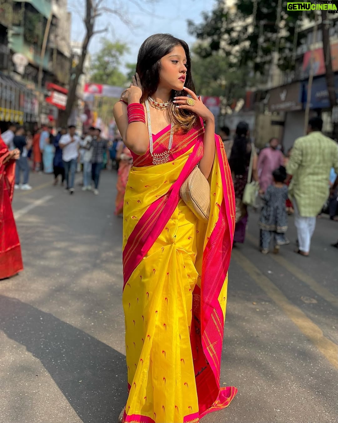 Sejal Jadhav - 18.1K Likes - दिवाळीच्या हार्दिक शुभेच्छा 🪔✨
.
.
.
📸 - @rushiyadav_ @atharva_ware_31 
.
.
.
#foryou #fyp #fypシ #diwali2023 #saree #happydiwali #traditional #traditionalwear #ootd #diwalivibes #likeforlikes #diwaliaesthetic #outfitoftheday #lookbook #fashionista #whatiwore #stylediaries #aboutalook #trendy #trending #aesthetics #theeverydayproject #instagram #instadaily #instagood #positivevibes #sejal_jadhav_17