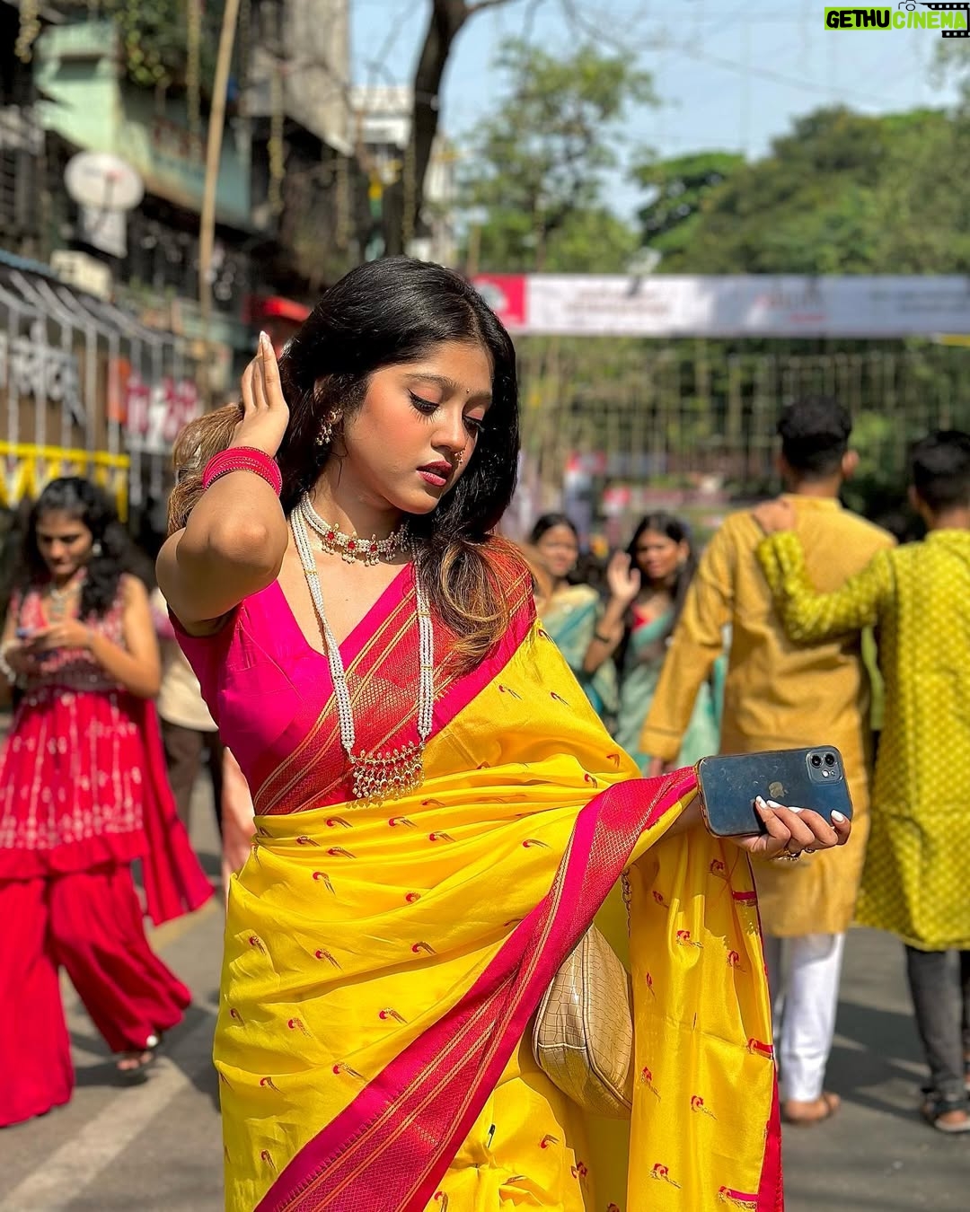 Sejal Jadhav - 18.1K Likes - दिवाळीच्या हार्दिक शुभेच्छा 🪔✨
.
.
.
📸 - @rushiyadav_ @atharva_ware_31 
.
.
.
#foryou #fyp #fypシ #diwali2023 #saree #happydiwali #traditional #traditionalwear #ootd #diwalivibes #likeforlikes #diwaliaesthetic #outfitoftheday #lookbook #fashionista #whatiwore #stylediaries #aboutalook #trendy #trending #aesthetics #theeverydayproject #instagram #instadaily #instagood #positivevibes #sejal_jadhav_17
