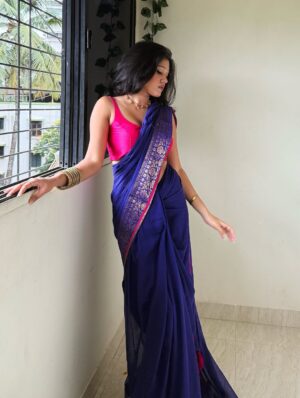 Sejal Jadhav Instagram - āMein toh saj gayi re Sajna keliyeā ššāØ
.
Saree & blouse from @suta_bombay
.
.
.
.
.
.
.
šø - @ommmadke
{ mul cotton saree, Suta Bombay, cotton saree, saree, traditional, desi girlie, bindi, chudiyan, desi fit, desi aesthetics, desi, desi core, love, old aesthetics, 90s, 90saesthetics, 90s song, vintage, trending, vintage aesthetics, reels, trending audio, songs, explore, explore page }
.
#fyp #fypć· #foryou #cottonsaree #sutabombay #mulcotton #mulcottonsaree #likeforlikes #ootd #traditional #saree #vintage #outfitoftheday #fashionista #lookbook #style #vintageaesthetics #stylediaries #aesthetic #ļ½ļ½
ļ½ļ½ļ½ļ½
ļ½ļ½ļ½ #whatiwore #theeverydayproject #instagram #instagood #instadaily #instamood #trendy #trending #sejaljadhav