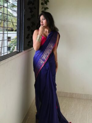 Sejal Jadhav Instagram - āMein toh saj gayi re Sajna keliyeā ššāØ
.
Saree & blouse from @suta_bombay
.
.
.
.
.
.
.
šø - @ommmadke
{ mul cotton saree, Suta Bombay, cotton saree, saree, traditional, desi girlie, bindi, chudiyan, desi fit, desi aesthetics, desi, desi core, love, old aesthetics, 90s, 90saesthetics, 90s song, vintage, trending, vintage aesthetics, reels, trending audio, songs, explore, explore page }
.
#fyp #fypć· #foryou #cottonsaree #sutabombay #mulcotton #mulcottonsaree #likeforlikes #ootd #traditional #saree #vintage #outfitoftheday #fashionista #lookbook #style #vintageaesthetics #stylediaries #aesthetic #ļ½ļ½
ļ½ļ½ļ½ļ½
ļ½ļ½ļ½ #whatiwore #theeverydayproject #instagram #instagood #instadaily #instamood #trendy #trending #sejaljadhav