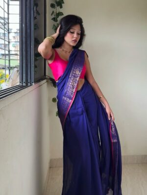 Sejal Jadhav Instagram - āMein toh saj gayi re Sajna keliyeā ššāØ
.
Saree & blouse from @suta_bombay
.
.
.
.
.
.
.
šø - @ommmadke
{ mul cotton saree, Suta Bombay, cotton saree, saree, traditional, desi girlie, bindi, chudiyan, desi fit, desi aesthetics, desi, desi core, love, old aesthetics, 90s, 90saesthetics, 90s song, vintage, trending, vintage aesthetics, reels, trending audio, songs, explore, explore page }
.
#fyp #fypć· #foryou #cottonsaree #sutabombay #mulcotton #mulcottonsaree #likeforlikes #ootd #traditional #saree #vintage #outfitoftheday #fashionista #lookbook #style #vintageaesthetics #stylediaries #aesthetic #ļ½ļ½
ļ½ļ½ļ½ļ½
ļ½ļ½ļ½ #whatiwore #theeverydayproject #instagram #instagood #instadaily #instamood #trendy #trending #sejaljadhav