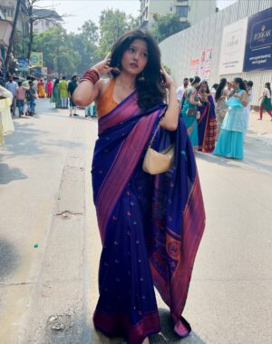 Sejal Jadhav Instagram - ą¤¶ą„ą¤ ą¤¦ą¤æą¤Ŗą¤¾ą¤µą¤²ą„ šŖāØ
.
.
.
šø - @riishii.xd @atharva_ware_31
.
.
.
#unfiltered #happydiwali #fyp #fypć· #foryou #paithani #likeforlikes #ootd #traditional #saree #diwali2024 #marathi #marathisong #outfitoftheday #fashionista #lookbook #style #styleoftheday #stylediaries #aesthetic #ļ½ļ½
ļ½ļ½ļ½ļ½
ļ½ļ½ļ½ #whatiwore #theeverydayproject #instagram #instagood #instadaily #instamood #trendy #trending #sejaljadhav
