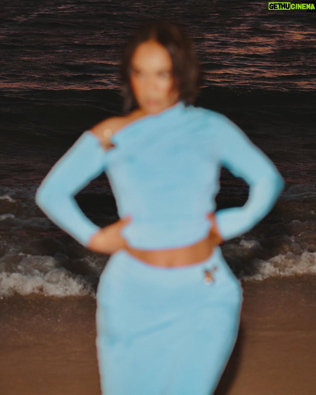Selam Tesfaye - 46.1K Likes - 🦋
.
.
.
@muhabgraphy 🙏
Dress from @rahel_gebremedhn_ 😘