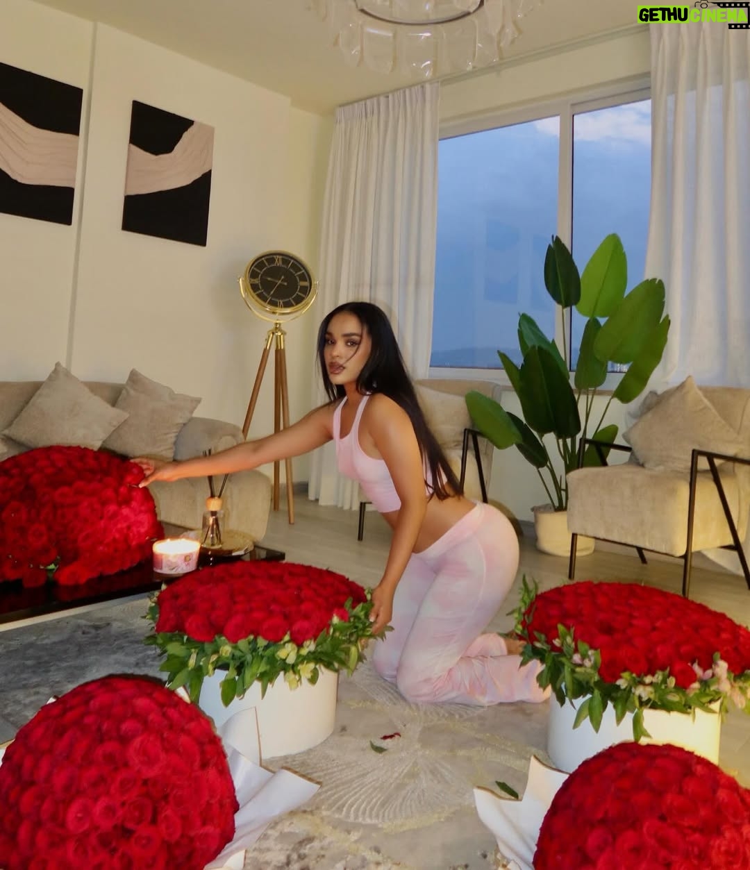 Selam Tesfaye - 41.7K Likes - 🥀♥️
